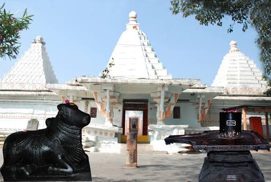 Temple 3